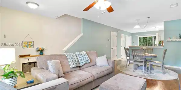 432 Gardners Circle