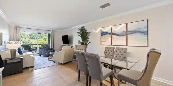 2 Lighthouse Lane