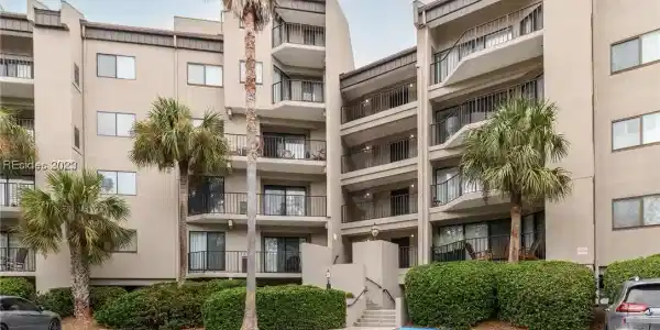 10 S Forest Beach Drive