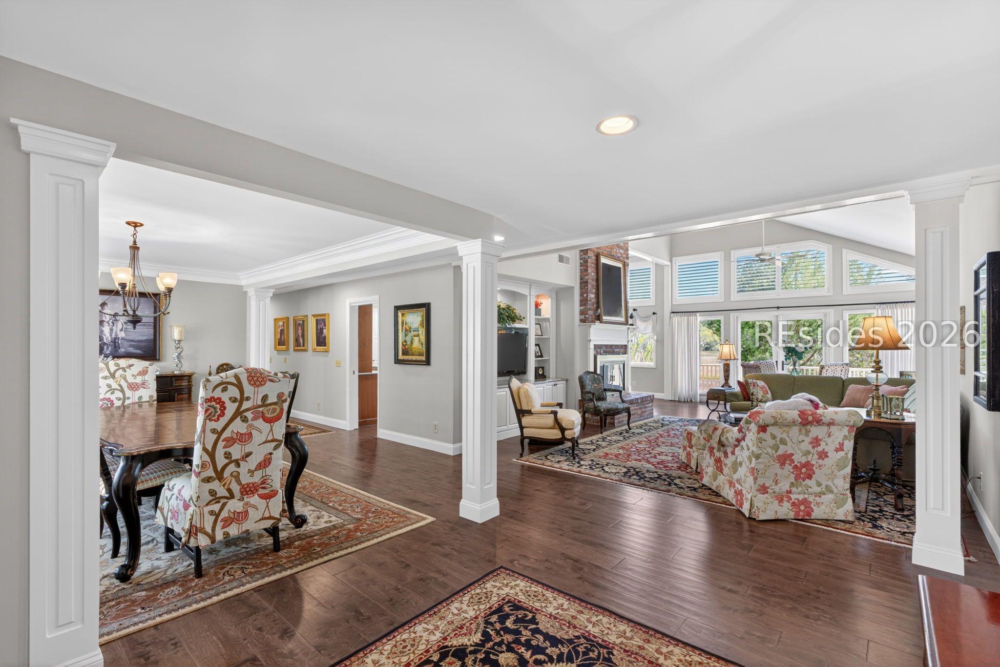 Image 4: view from foyer