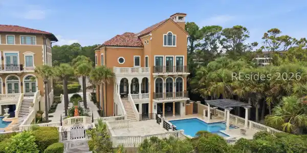 3 Stella Del Mare Manor