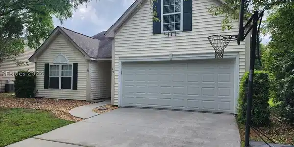 111 Lake Linden Drive
