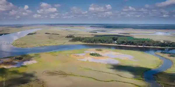 13 Governors Point