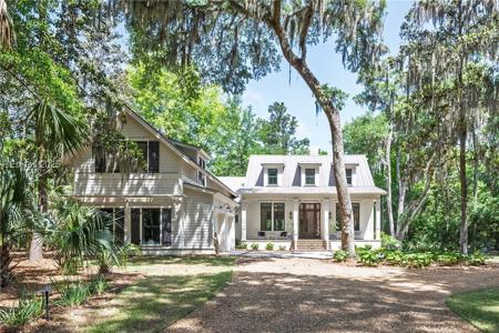 17 Dutch House Circle