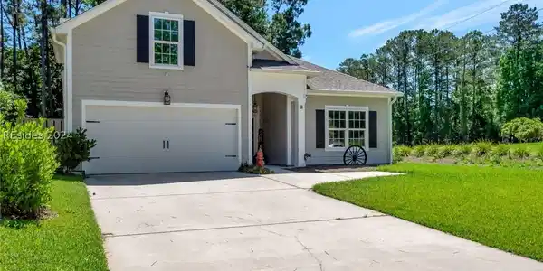 2 Sorrelwood Lane