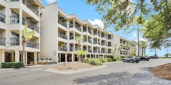 23 S Forest Beach