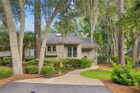 8 Spartina Court