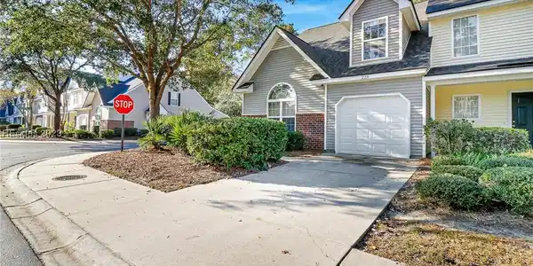 220 Cross Road