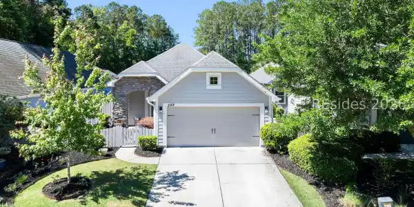 299 Hampton Lake Crossing