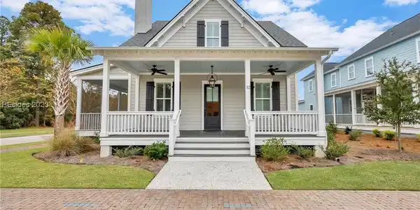 12 Buttonwood Lane