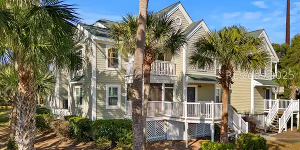 30 Old South Court