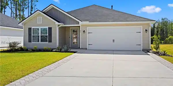 11 Ashington Drive