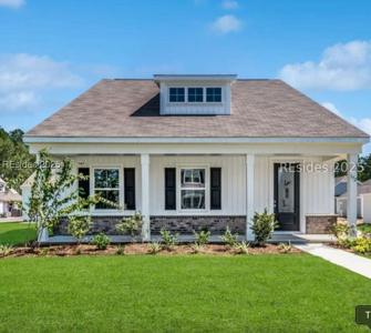 185 Standing Oaks Drive