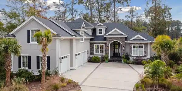 57 Lexington Drive