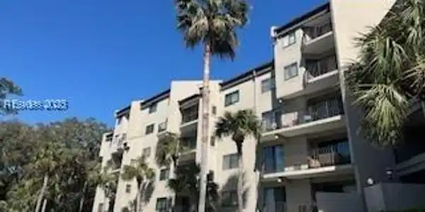 10 S Forest Beach Drive