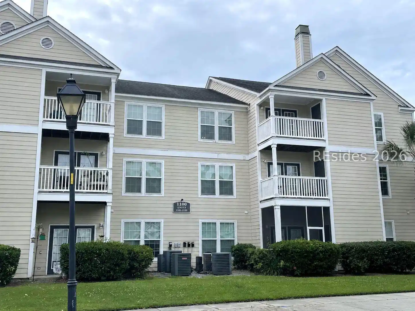 Image 1: Front of building Image 1: Front of building