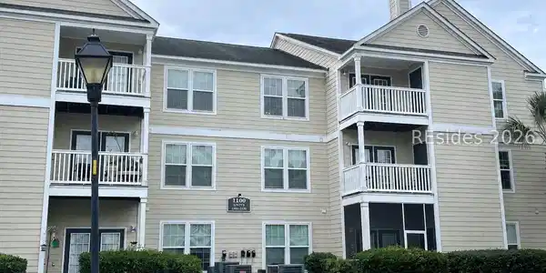 100 Kensington Boulevard