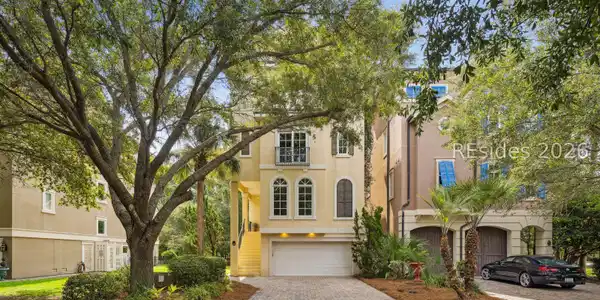 17 Corrine Lane