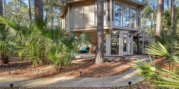 2030 Deer Island Road
