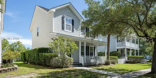 60 Red Cedar Street