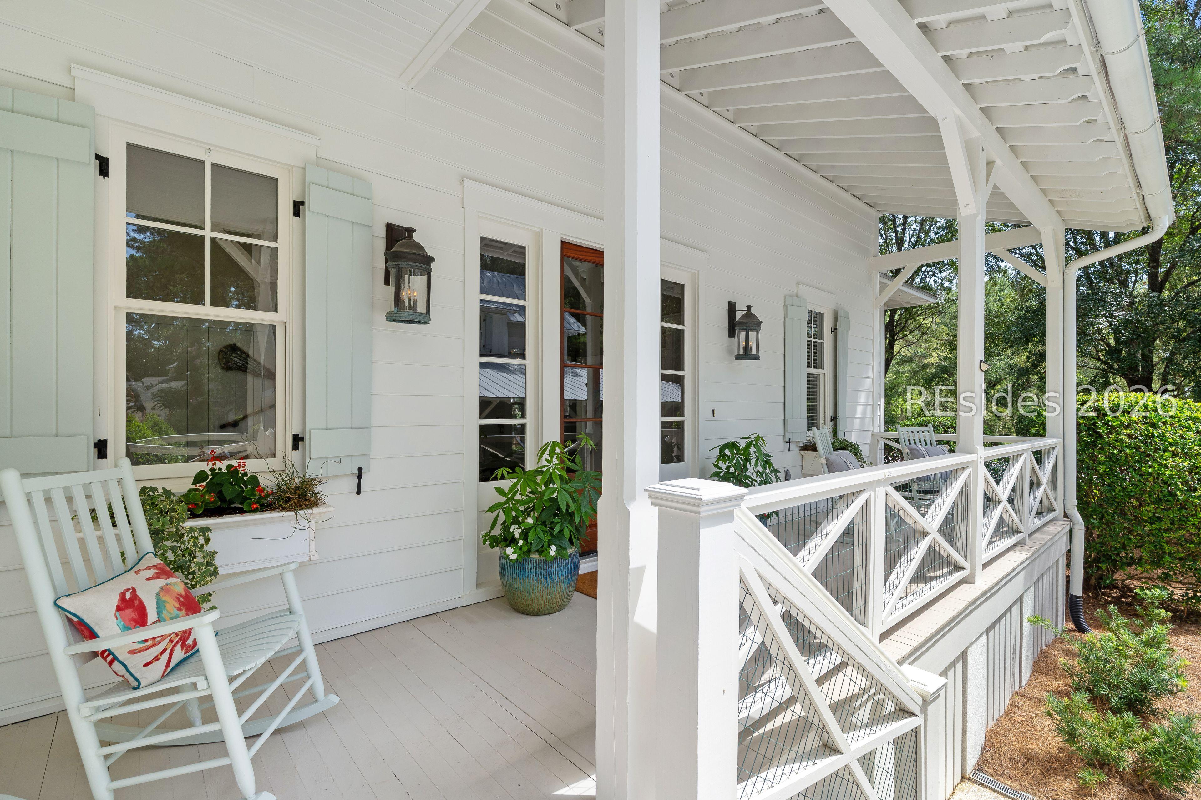 Image 3: Greet friends and neighbors from your front porch Image 3: Greet friends and neighbors from your front porch