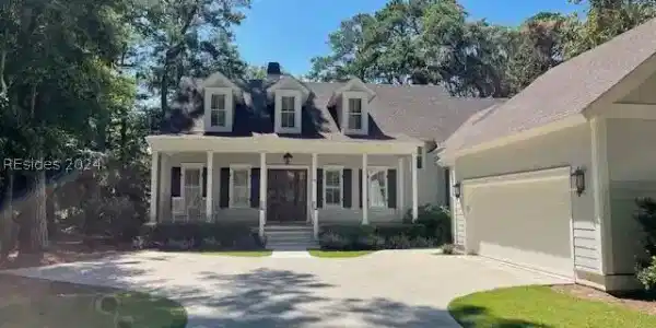 90 Winding Oak Drive