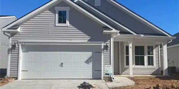 24 Hidden Shoals Road