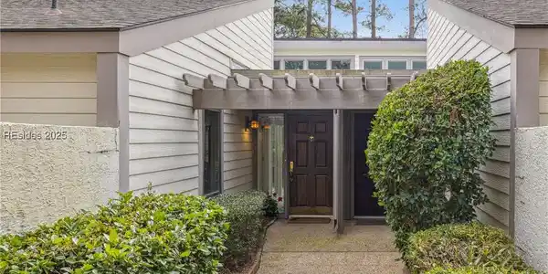 21 Calibogue Cay Road