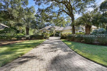 81 Wedgefield Drive