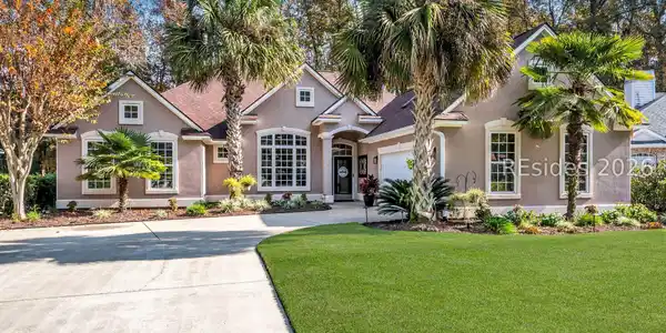 9 Island West Court