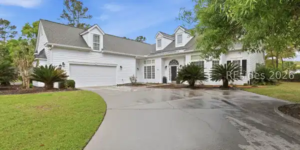 103 Bainbridge Way