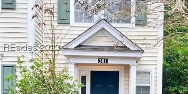 381 Gardners Circle