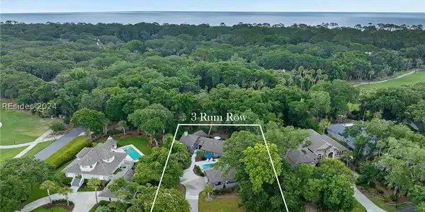 3 Rum Row