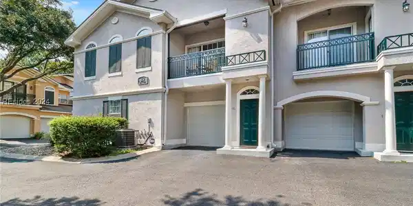 4 Indigo Run Drive