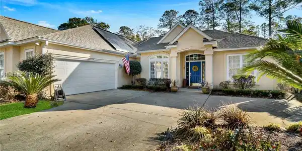 58 Crossings Boulevard