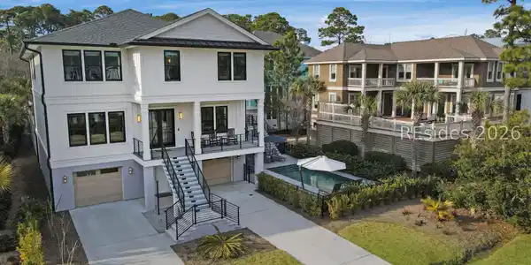 5 Barrier Beach Cove