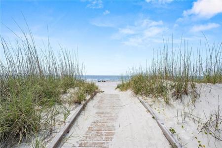 2 Beach Lagoon Road