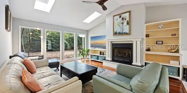 8 Sundew Court