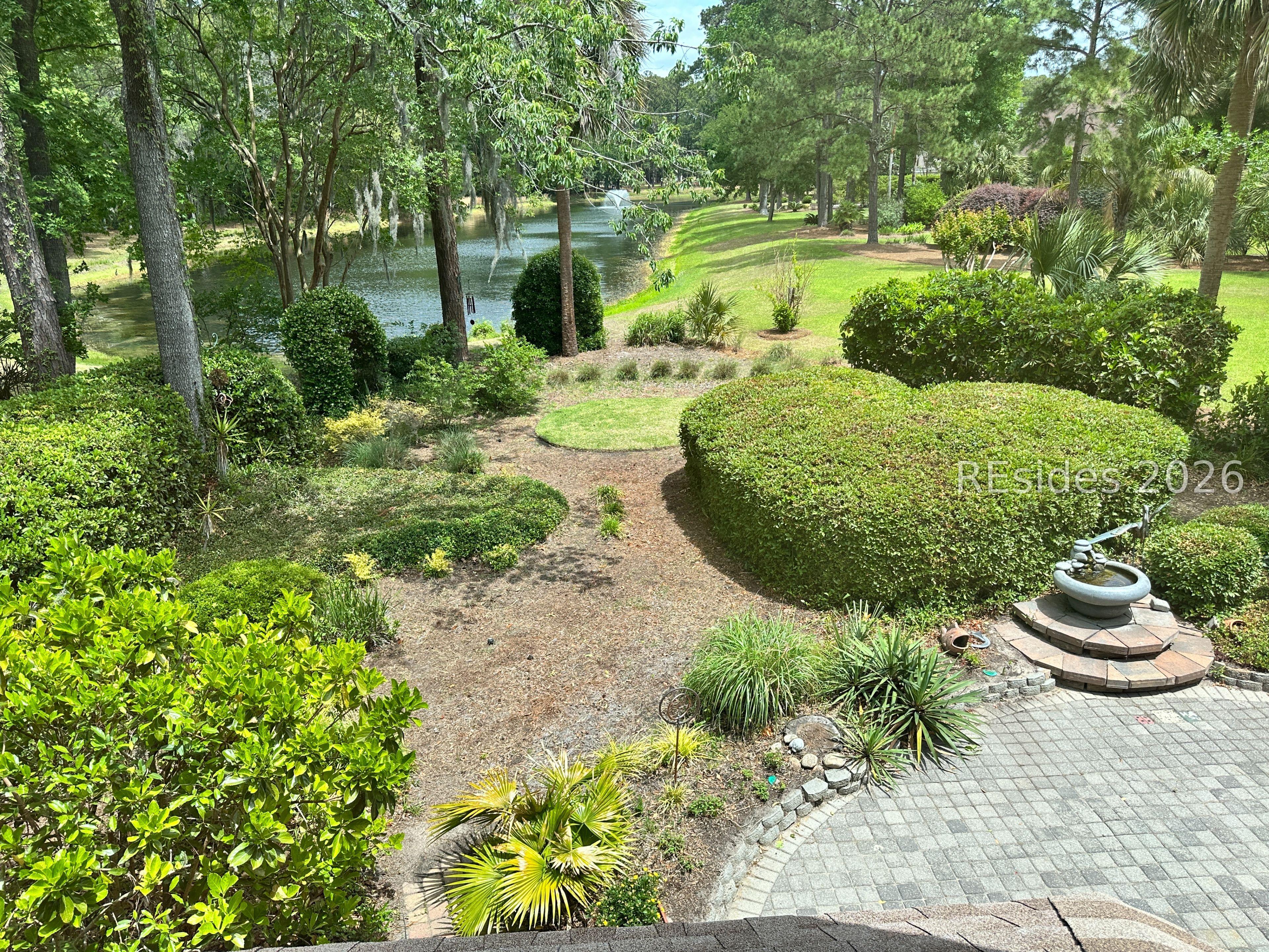 Image 3: Long Private Lagoon View