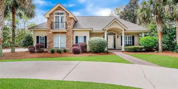 1 Stevens Court
