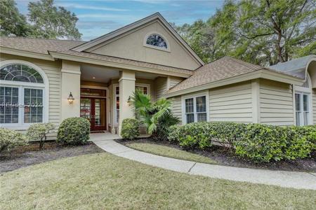 43 Wedgefield Drive
