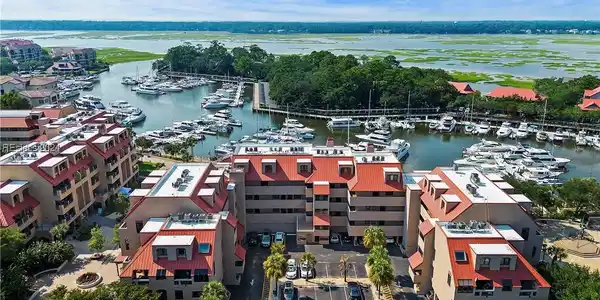13 Harbourside Lane