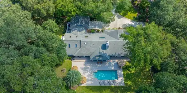 13 Fort Walker Drive