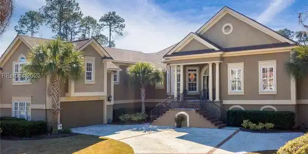 24 Wicklow Dr