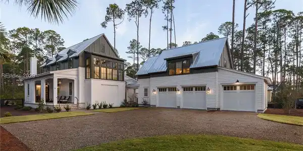 9 Flicker Street