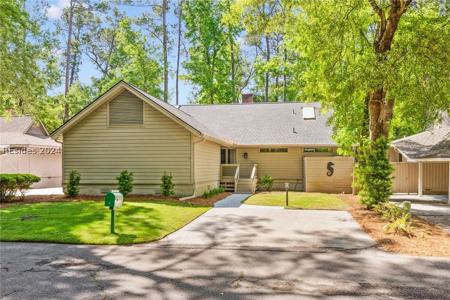 9 Isle Of Pines Drive