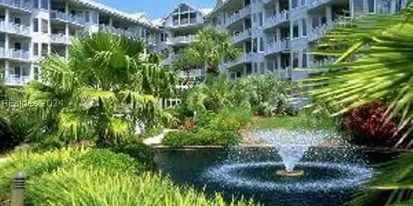 10 N Forest Beach Drive