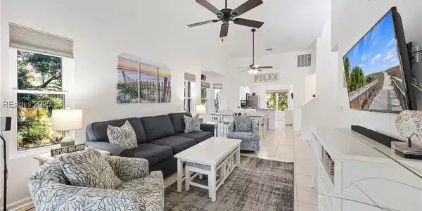 137 Cordillo Parkway