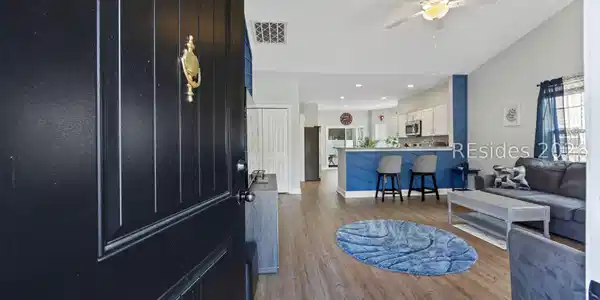 Image 4 Image 4