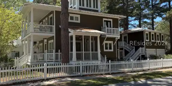 4 Sheffield Court
